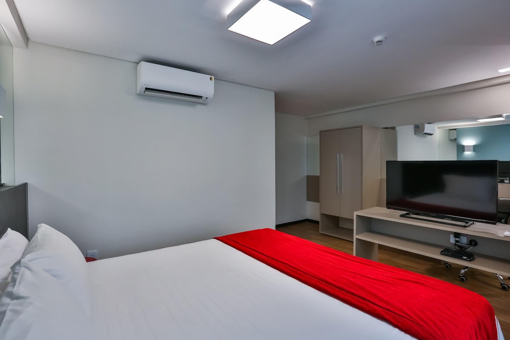 Roomo Praia De Boa Viagem Residencial Ресіфі Екстер'єр фото
