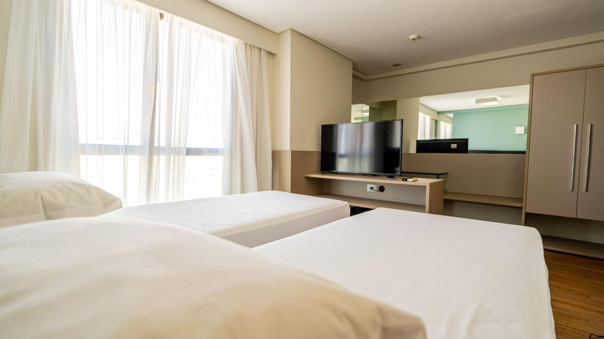 Roomo Praia De Boa Viagem Residencial Ресіфі Екстер'єр фото